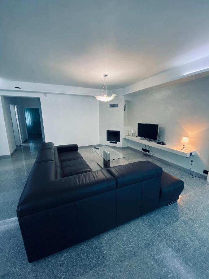 Koliba Apartments Bratislava Luaran gambar